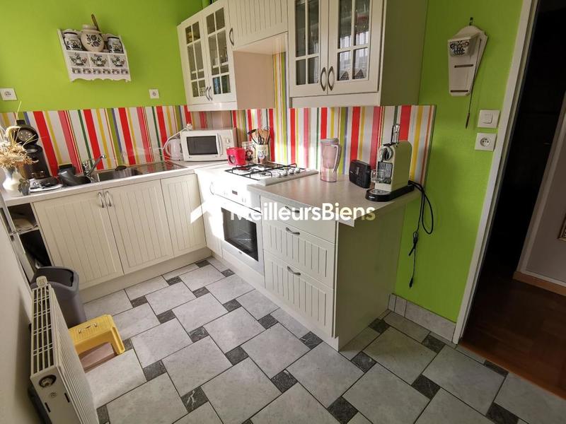 Appartement - 80 m² - 3 pièces
