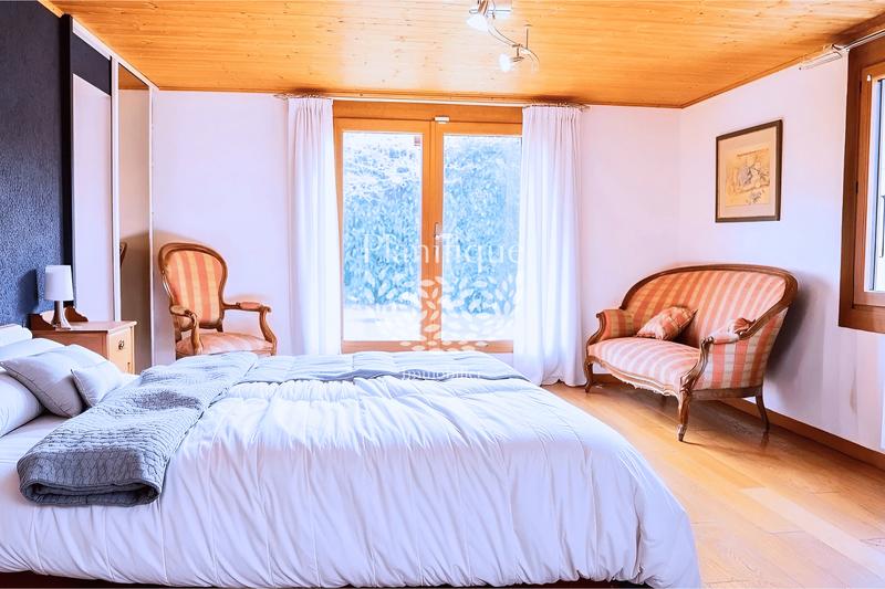 Maison - 167 m² - 6 pièces