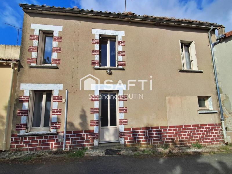 Maison - 96 m² - 6 pièces