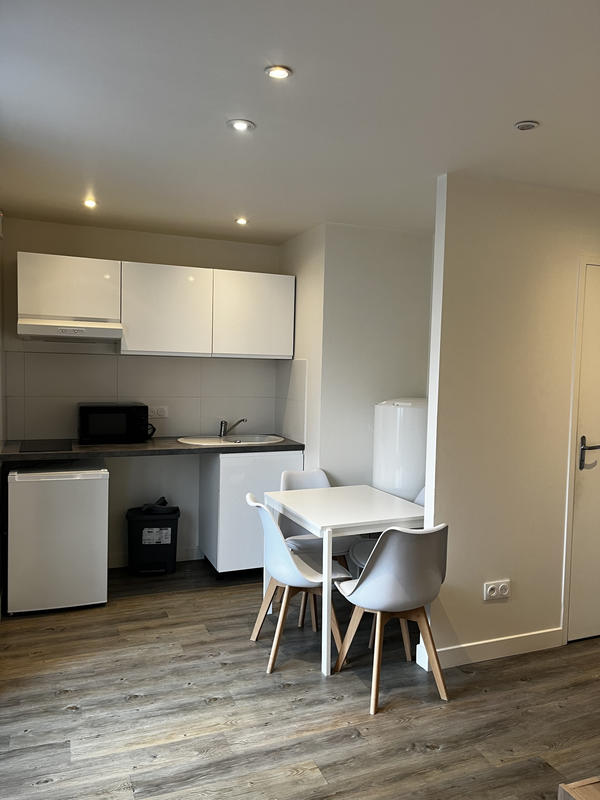 Immeuble - 99 m² - 5 pièces