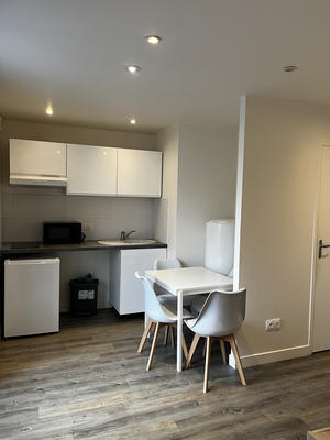 Immeuble - 99 m² - 5 pièces