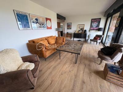 Appartement - 83 m² - 3 pièces
