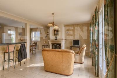 Maison de village - 122 m² - 6 pièces