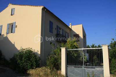 Maison - 350 m² - 15 pièces