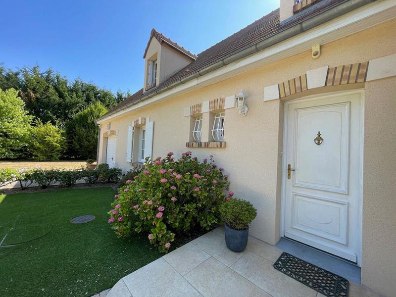 Maison - 177 m² - 6 pièces