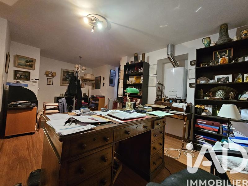 Maison - 343 m² - 10 pièces