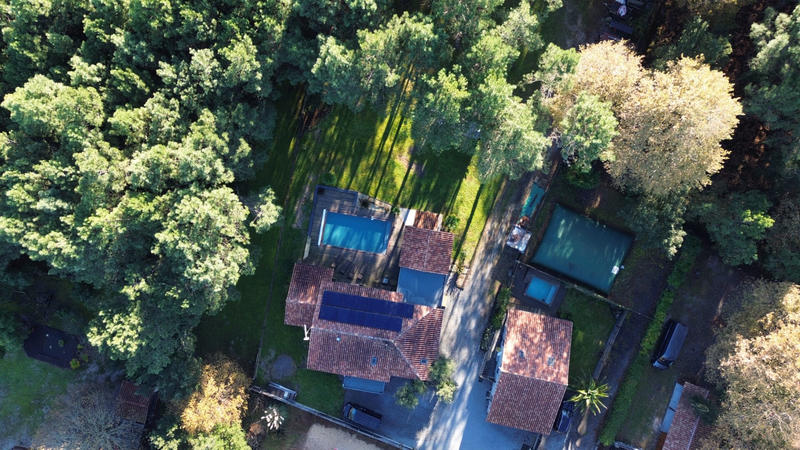 Maison - 311 m² - 10 pièces