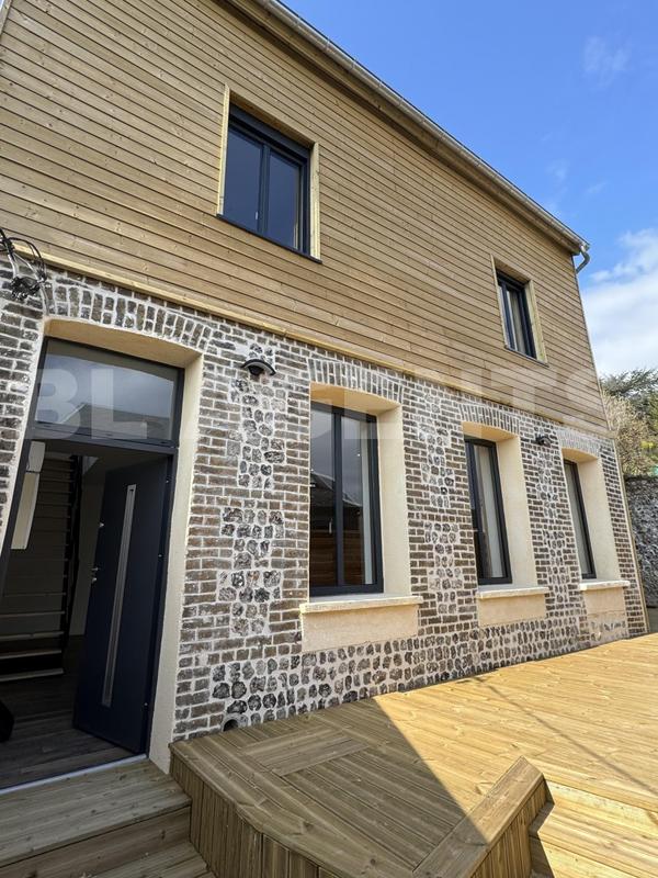 Maison - 120 m² - 5 pièces