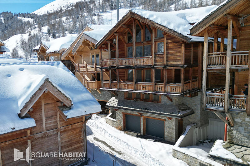 Châlet - 326 m² - 11 pièces