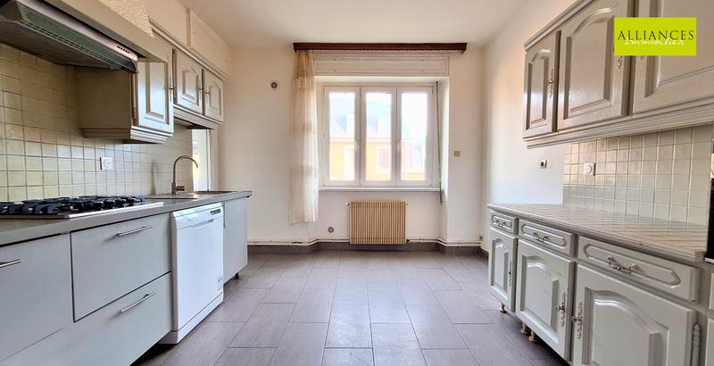 Appartement - 77 m² - 4 pièces