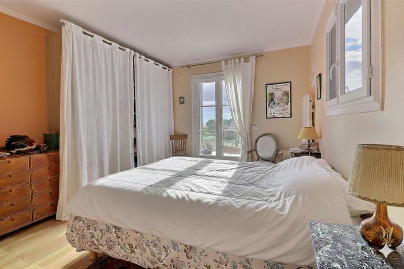 Maison - 141 m² - 8 pièces