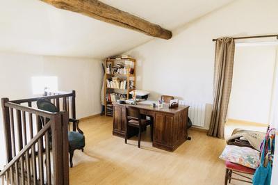 Maison - 297 m² - 9 pièces