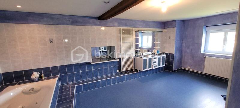 Corps de ferme - 322 m² - 9 pièces