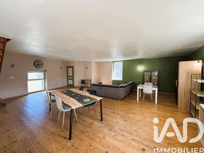 Maison - 135 m² - 5 pièces