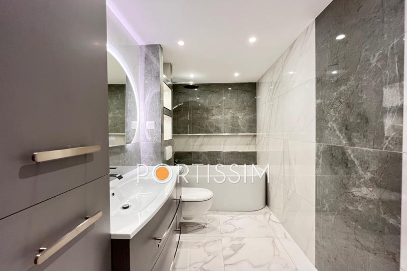 Appartement - 122 m² - 4 pièces