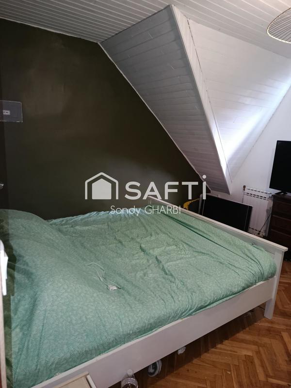 Maison - 172 m² - 8 pièces