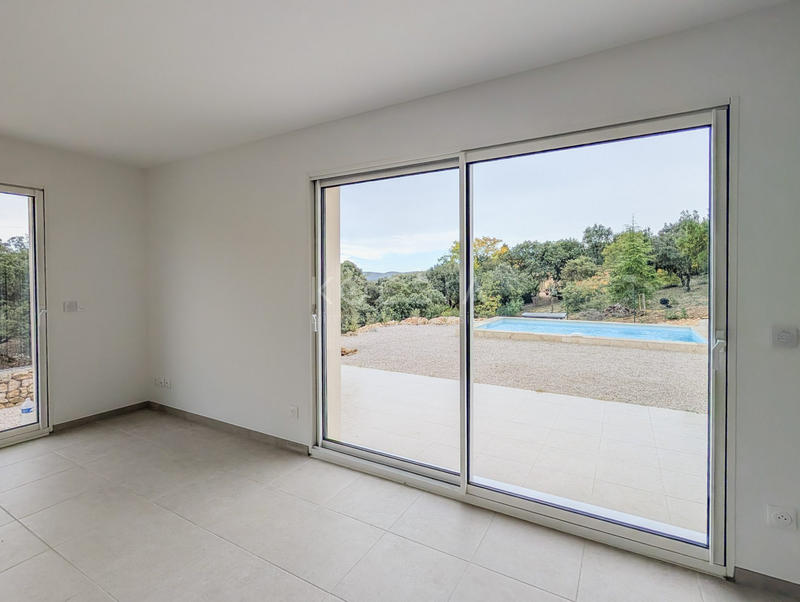 Villa - 111 m² - 4 pièces