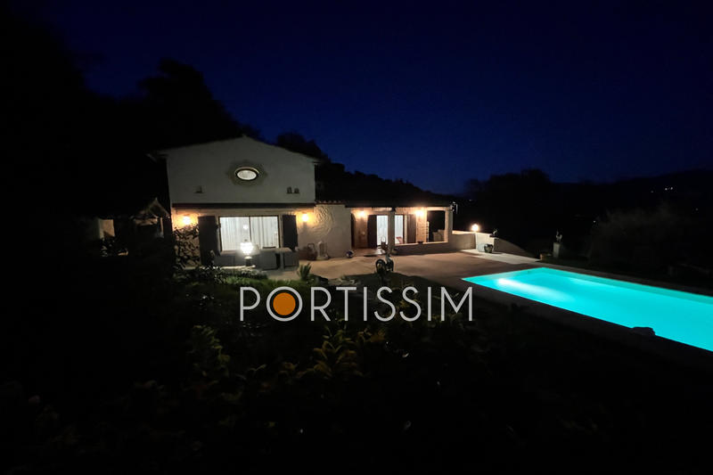 Maison - 149 m² - 6 pièces