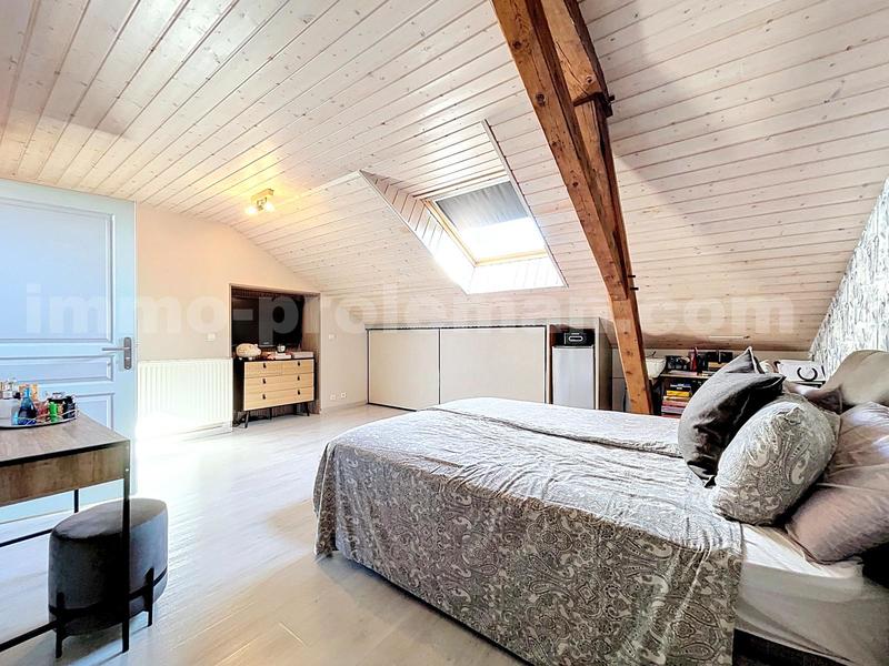 Maison - 145 m² - 5 pièces