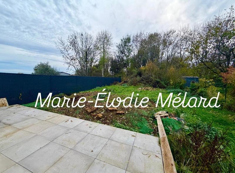 Maison - 95 m² - 5 pièces