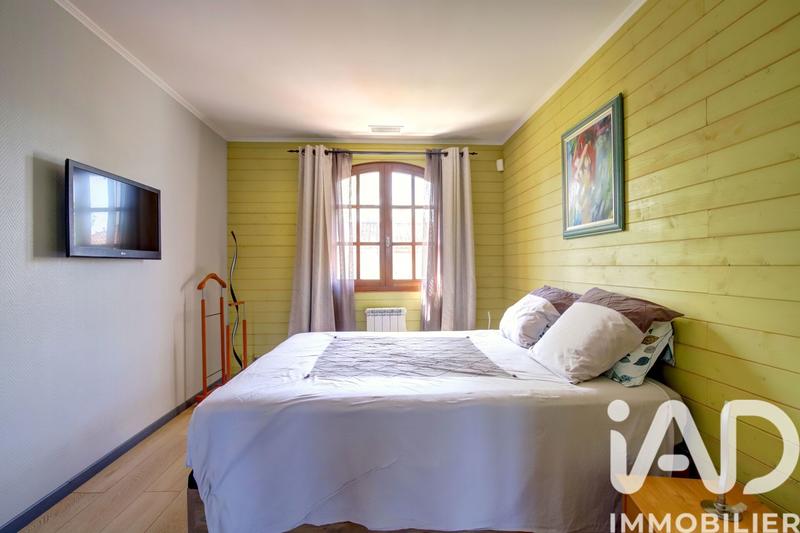 Maison - 96 m² - 5 pièces