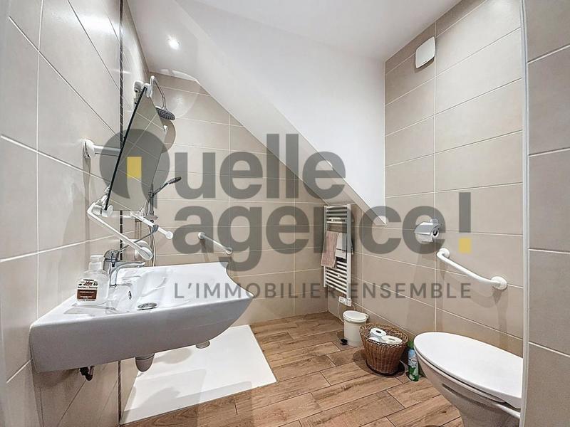 Maison - 116 m² - 7 pièces