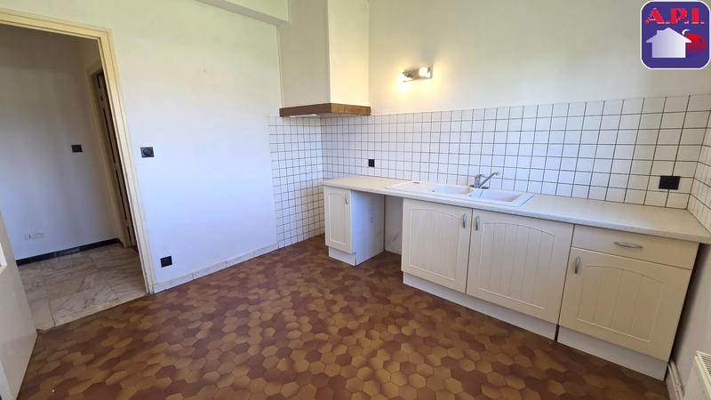 Maison - 96 m² - 3 pièces