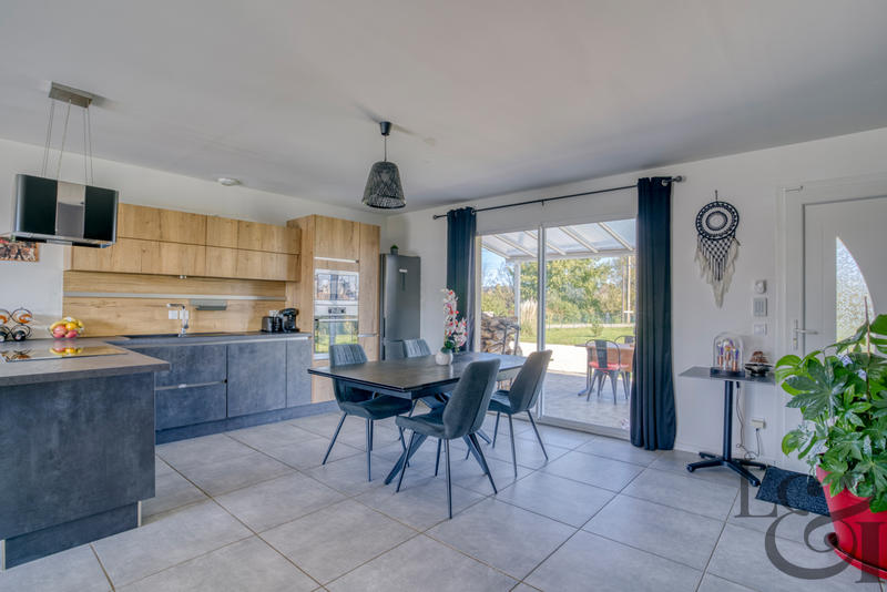 Maison - 101 m² - 4 pièces