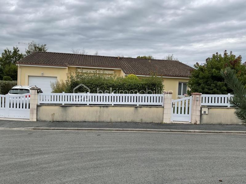 Maison - 122 m² - 5 pièces