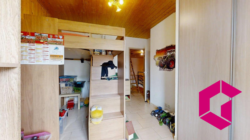 Maison - 98 m² - 4 pièces