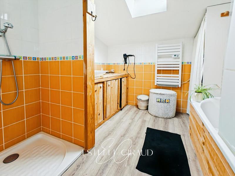 Maison - 101 m² - 3 pièces