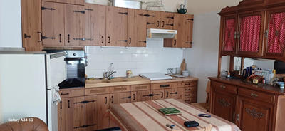 Maison traditionnelle - 179 m² - 7 pièces