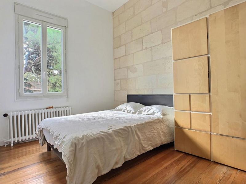 Maison - 208 m² - 7 pièces