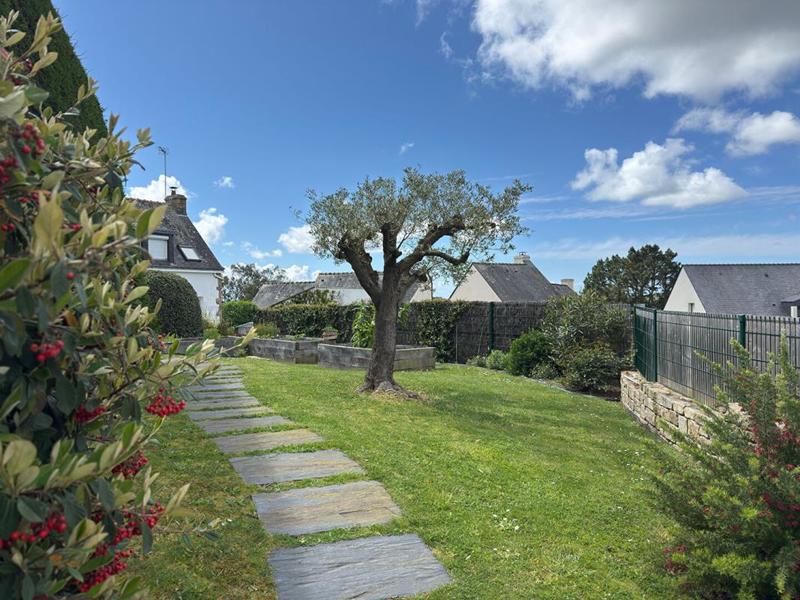 Maison - 182 m² - 6 pièces