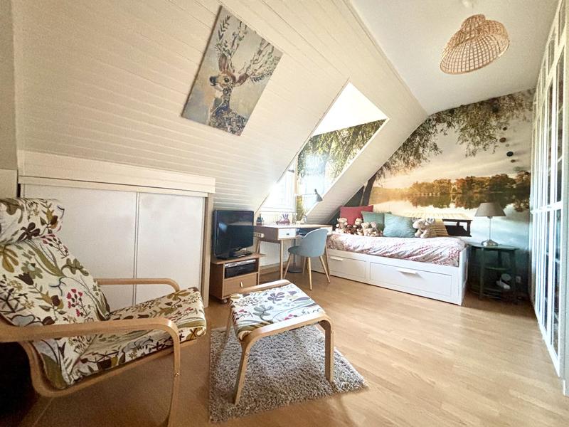 Maison - 107 m² - 6 pièces