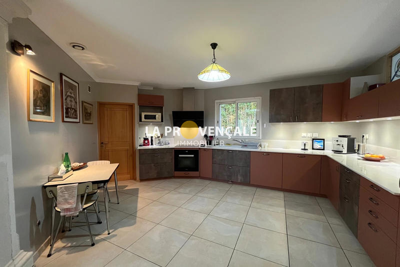 Maison - 152 m² - 6 pièces