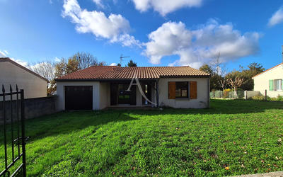 Maison - 94 m² - 4 pièces