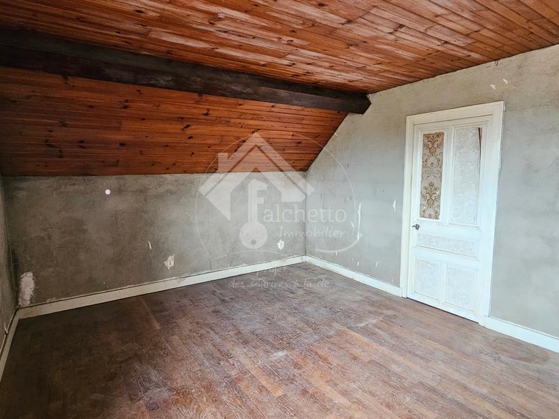 Maison de village - 100 m² - 4 pièces