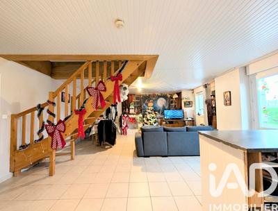 Maison - 81 m² - 4 pièces