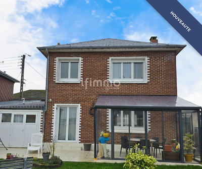 Maison - 98 m² - 5 pièces