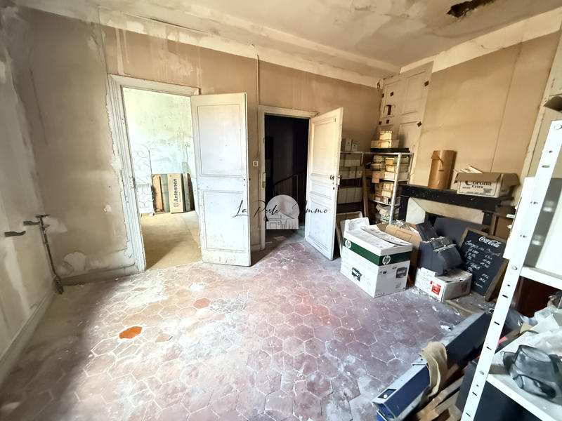 Local commercial - 105 m²