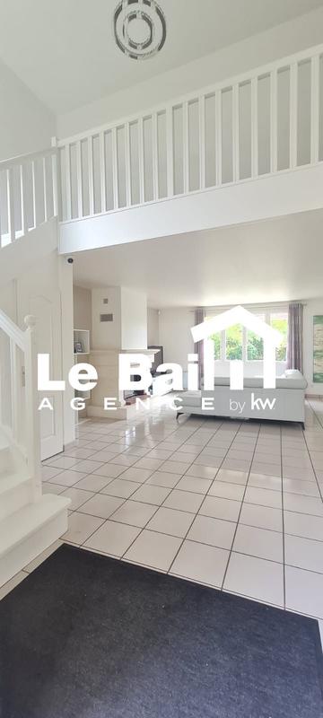 Maison - 152 m² - 7 pièces