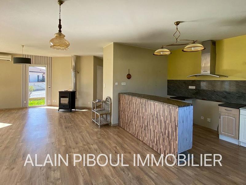 Maison traditionnelle - 146 m² - 5 pièces