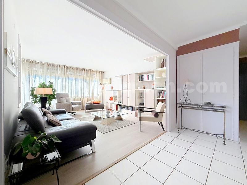 Appartement - 86 m² - 4 pièces