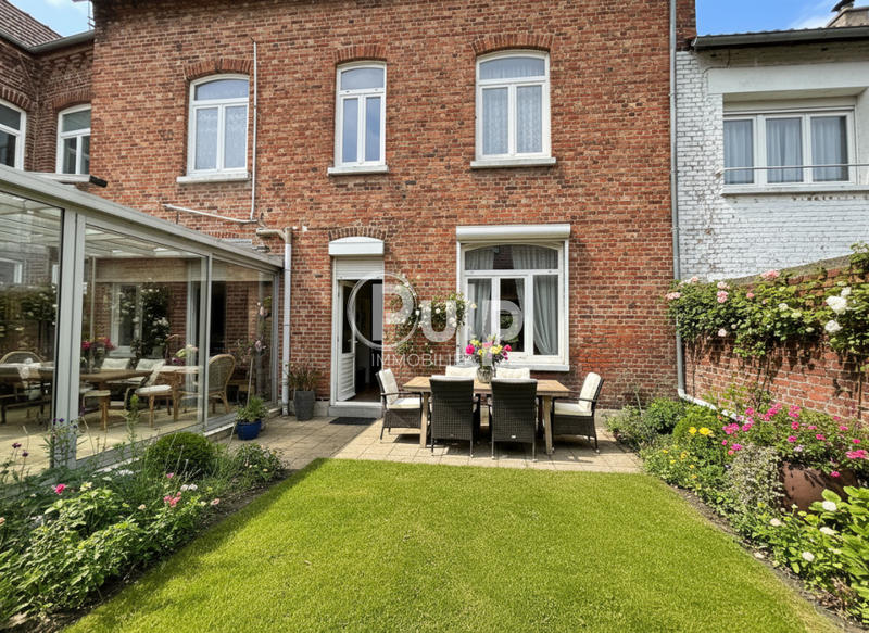 Maison - 165 m² - 5 pièces