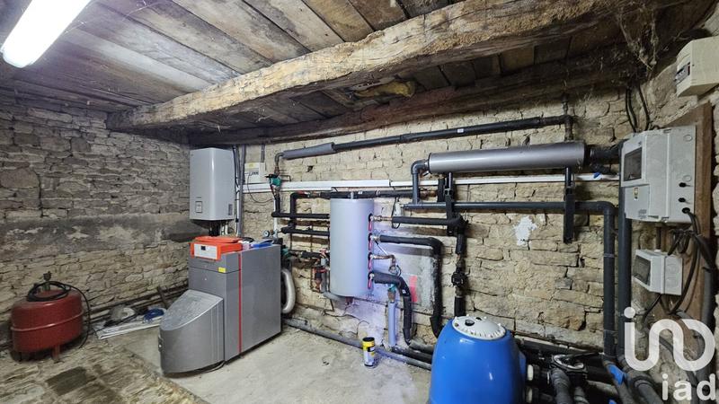 Maison - 338 m² - 6 pièces