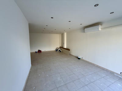 Local commercial - 80 m²