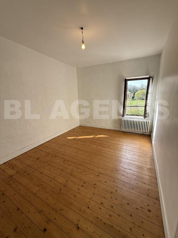 Maison de village - 75 m² - 4 pièces