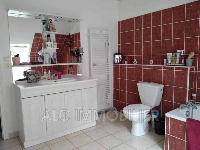 Maison - 176 m² - 9 pièces