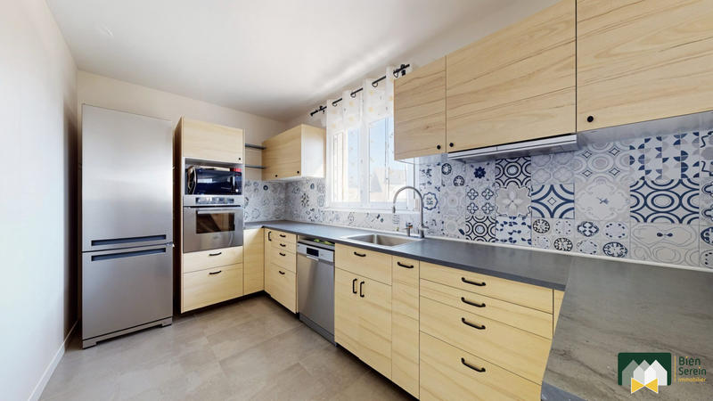 Maison - 111 m² - 5 pièces